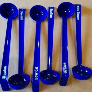 Cambro 6 Royal blue salad dressing scoop ladel 10 inches